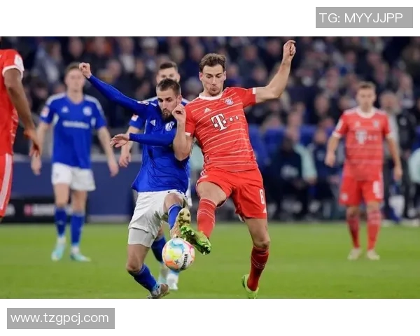 沙尔克04被拜仁慕尼黑击败，遭遇联赛复出后的首场失利