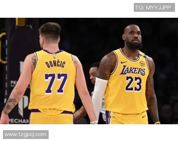 湖人对阵火箭比赛直播在线观看方法分享,轻松享受篮球盛宴 湖人对阵火箭比赛直播在线观看方法分享,轻松享受篮球盛宴