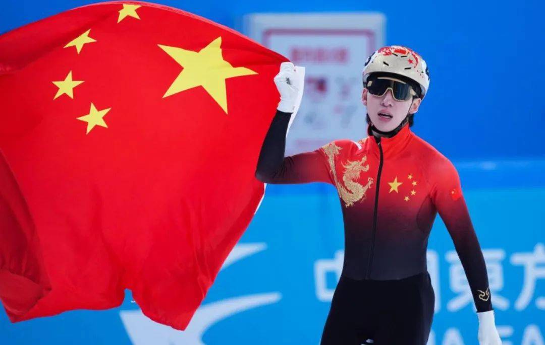 体育是什么？一位原体育局长的深刻思乐鱼网址考(图2)